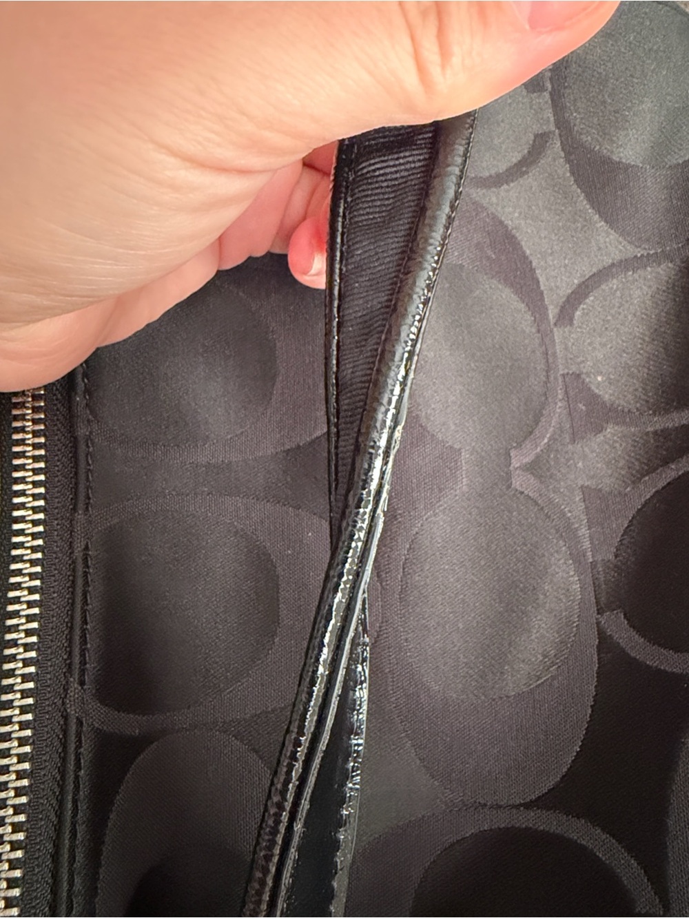 Coach Black Poppy Shoulder Bag with Heart Charm - Picture 9 of 12